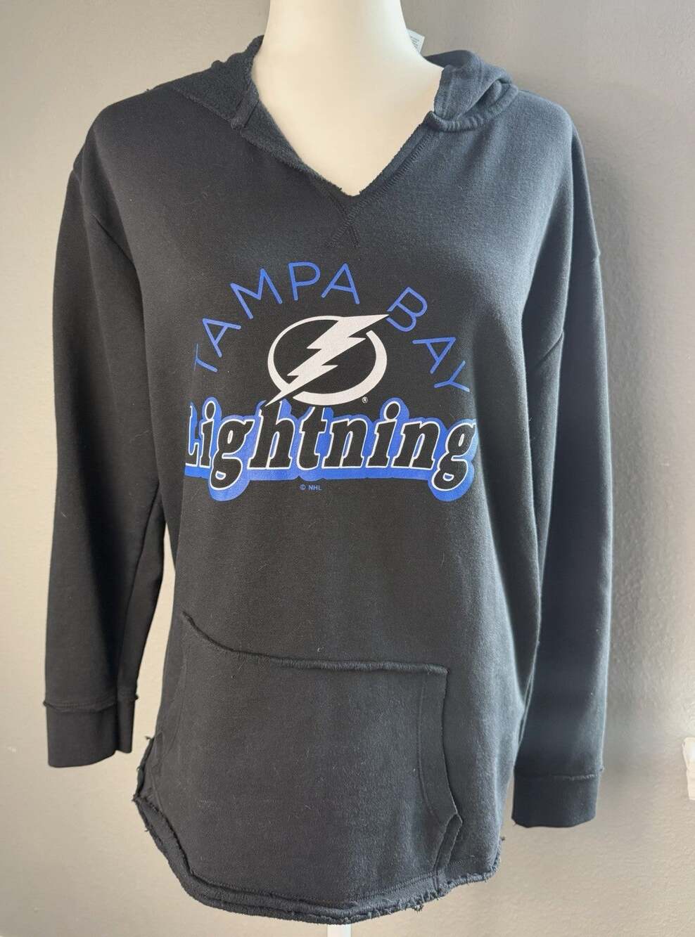 Tampa Bay Lightning NHL Women’s Small Black Hoodie Sweatshirt Small